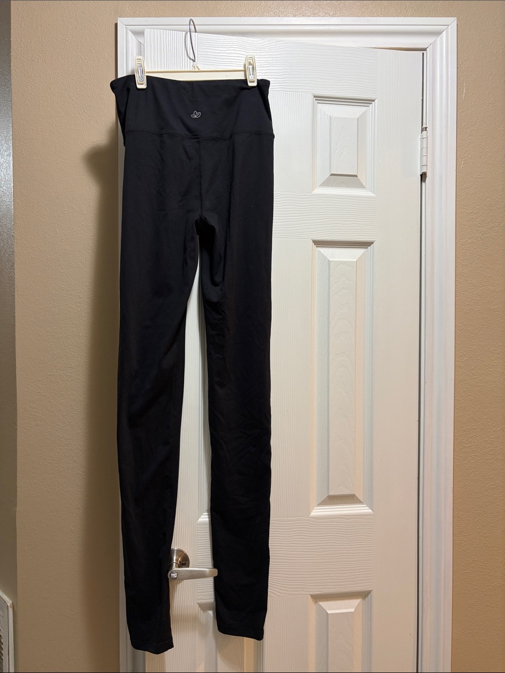 High-Rise Black Performance Leggings